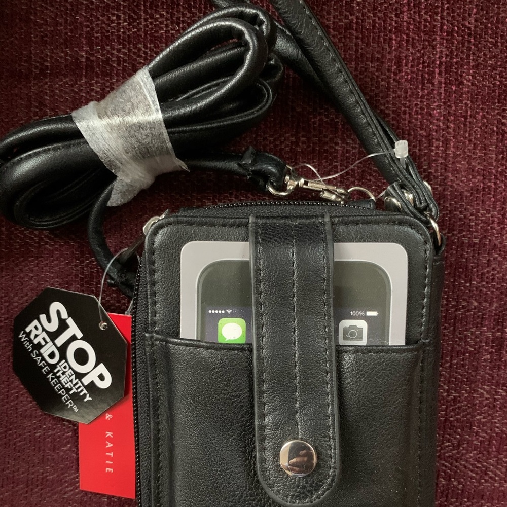 Shoulder wallet